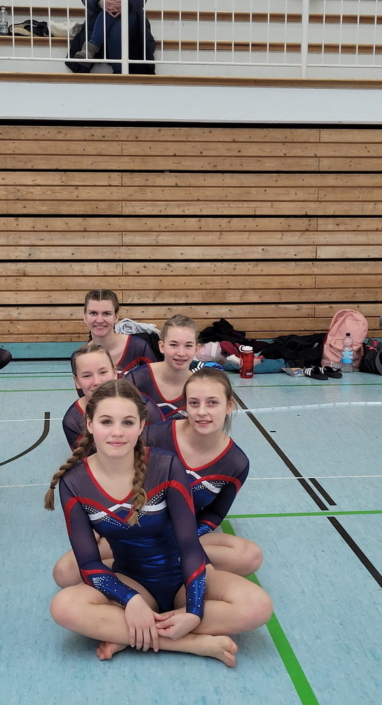 Schlossturnerinnen erfolgreich bei Jugend trainiert für Olympia Gerätturnen 02 Schlossturnerinnen erfolgreich bei Jugend trainiert für Olympia Gerätturnen