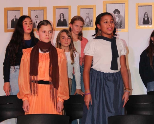 Unterstufentheater "Die verfluchte Schule"