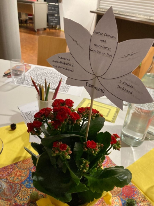 LehrerInnen-Kochen für die Mensa-KöchInnen