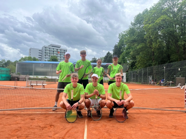 Tennis-Teams des Schlossgymnasiums
