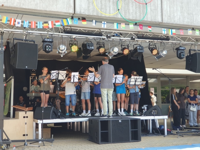 Schulfest Schlosspfiff 2024