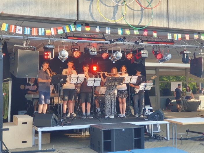 Schulfest Schlosspfiff 2024