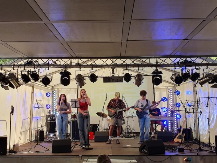 Schulfest Schlosspfiff am 24 Juli 2023