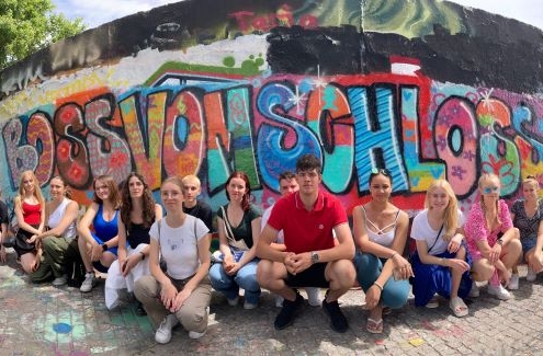 Studienfahrten der Jahrgangsstufe 1 und die Schullandheime der 6. Klassen