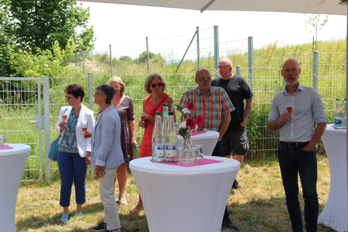 Unser Schulhof wird schöner und grüner