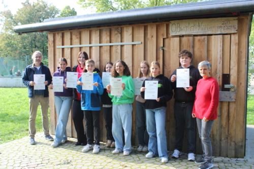JugendbegleiterInnen 2025_26 JugendbegleiterInnen zusammen mit Herrn Ocker und Frau Heffner